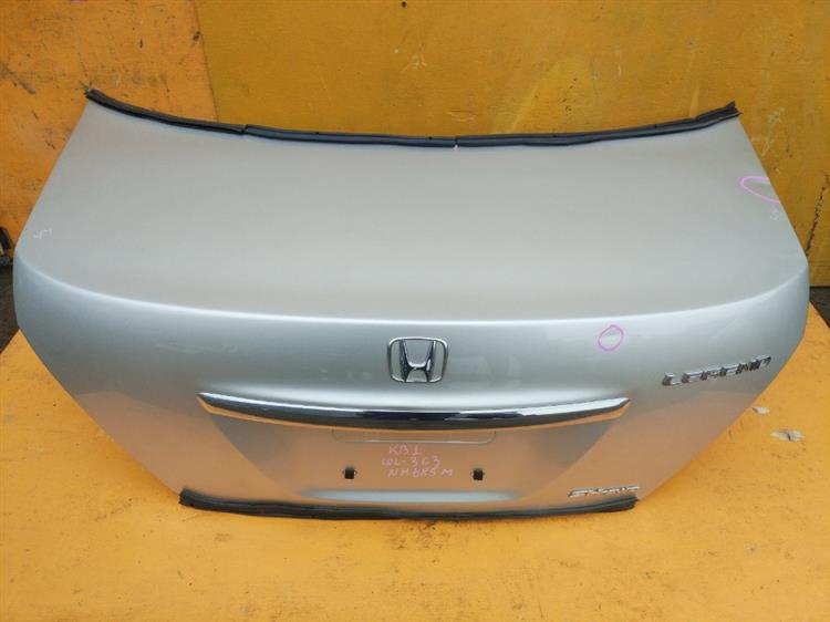 Крышка багажника Хонда Легенд в Благовещенске 555211