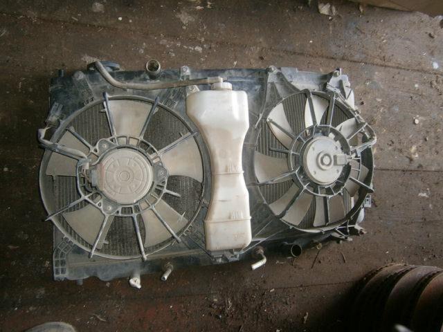 Диффузор радиатора Хонда Джаз в Благовещенске 5562